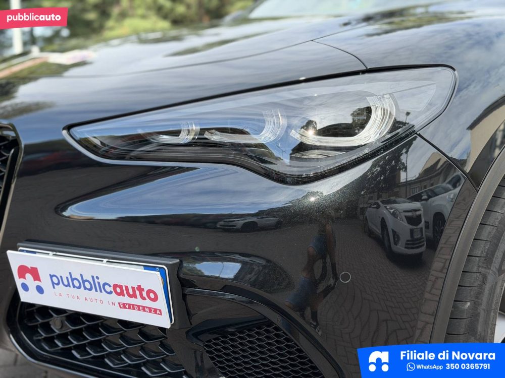 Alfa Romeo Stelvio usata a Novara — foto 22
