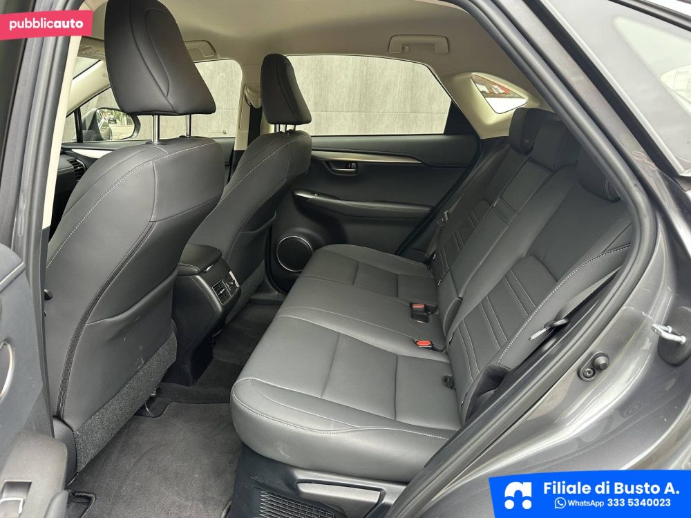 Lexus NX-Series usata a Busto Arsizio — foto 25