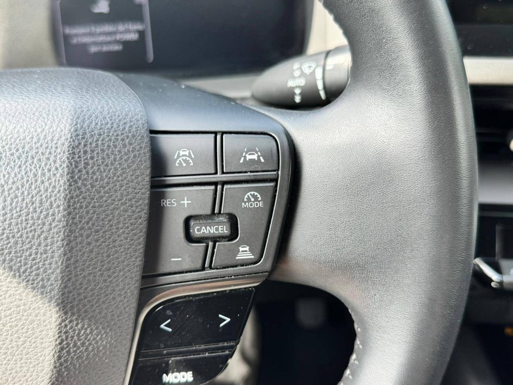 Toyota C-HR usata a Verbania — foto 20