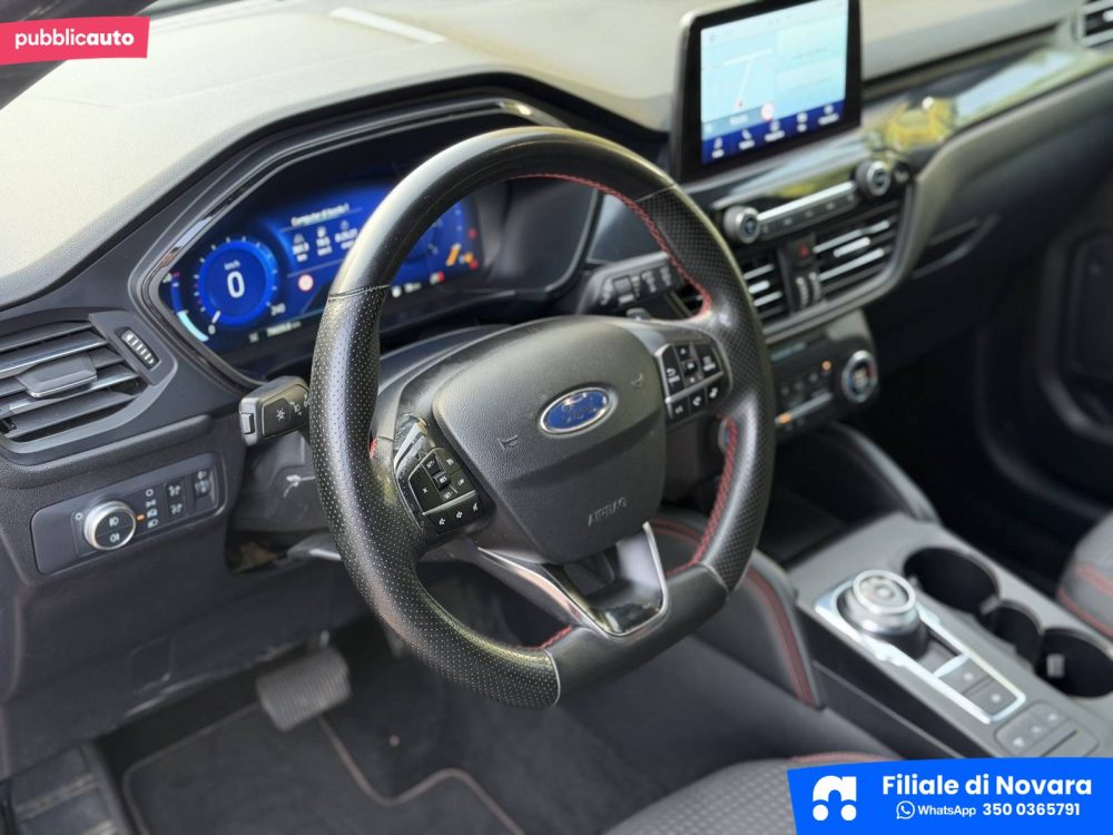 Ford Kuga usata a Novara — foto 8