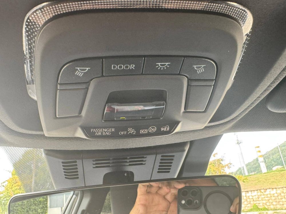 Toyota C-HR usata a Verbania — foto 24