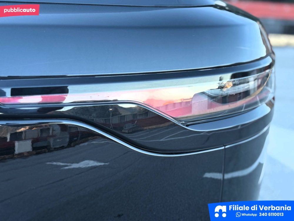 Land Rover Range Rover Velar usata a Verbania — foto 23