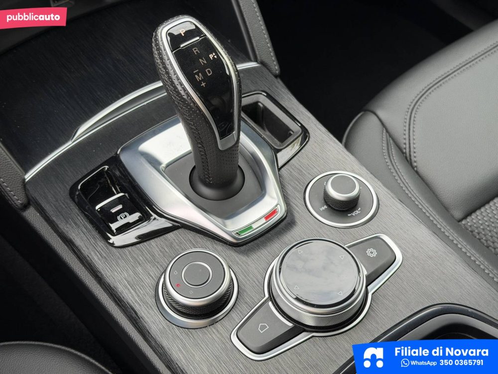 Alfa Romeo Stelvio usata a Novara — foto 13