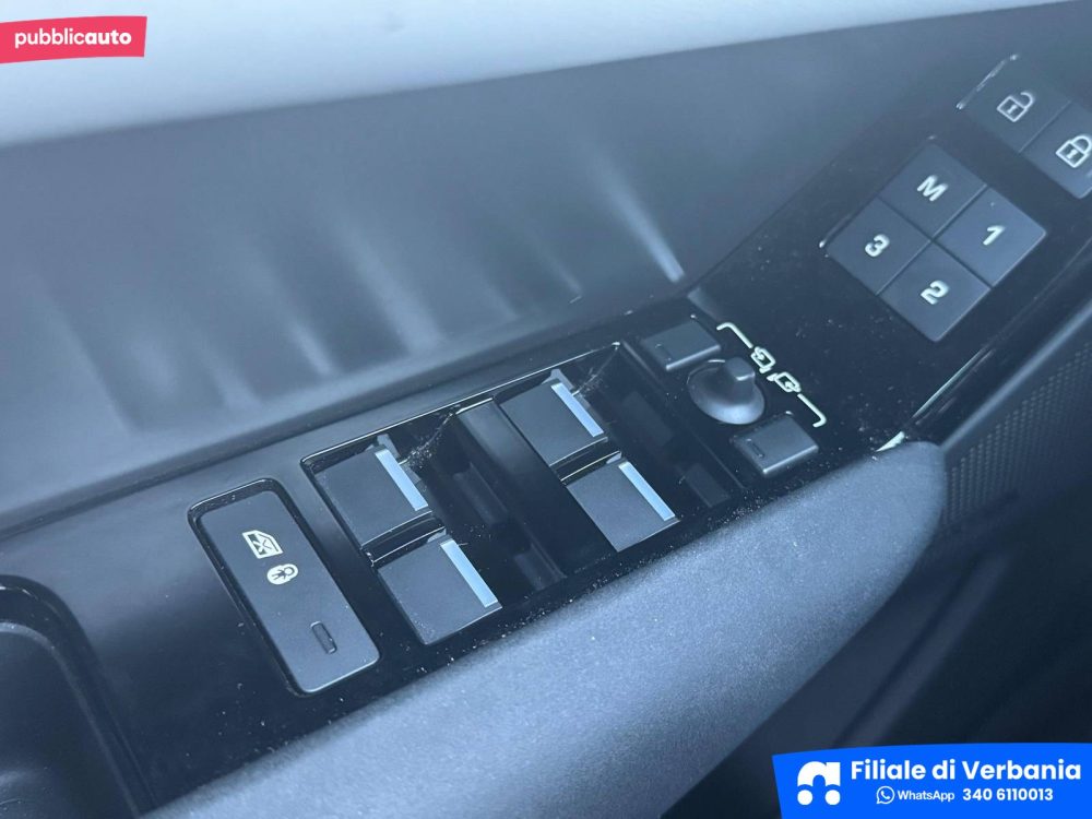 Land Rover Range Rover Velar usata a Verbania — foto 18