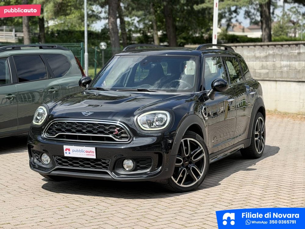 MINI Cooper SD Countryman usata a Novara — foto 1