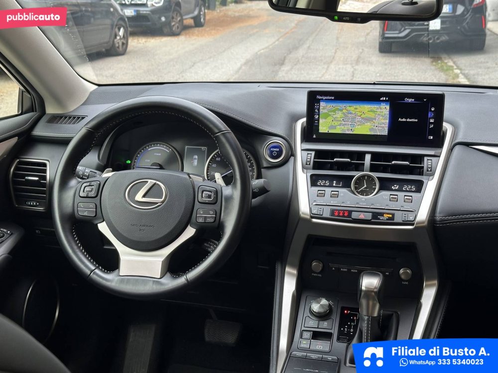 Lexus NX-Series usata a Busto Arsizio — foto 27